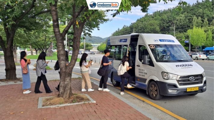 Smart Route Planning Cloud Platform with AI Routing: 为东盟打造灵活与可持续的交通解决方案 Employee shuttle bus deployed at Pyeongtaek Campus